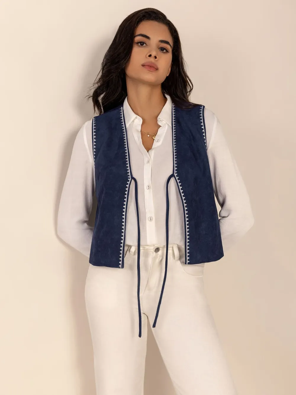 Tied Contrast Trim Vest, image 4