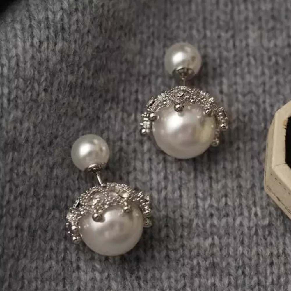 Pearl Stud Earring, image 3