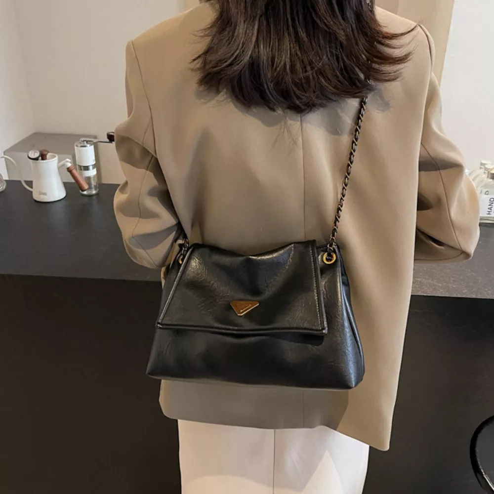 Chain Strap Shoulder Bag, image 8