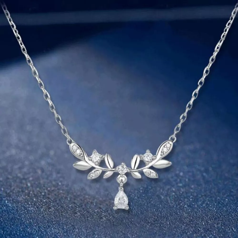 925 Sterling Silver Zircon Flower Necklace, image 3