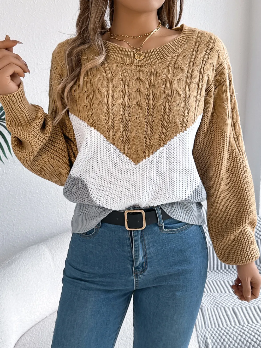 Cable-Knit Color Block Round Neck Sweater, image 2