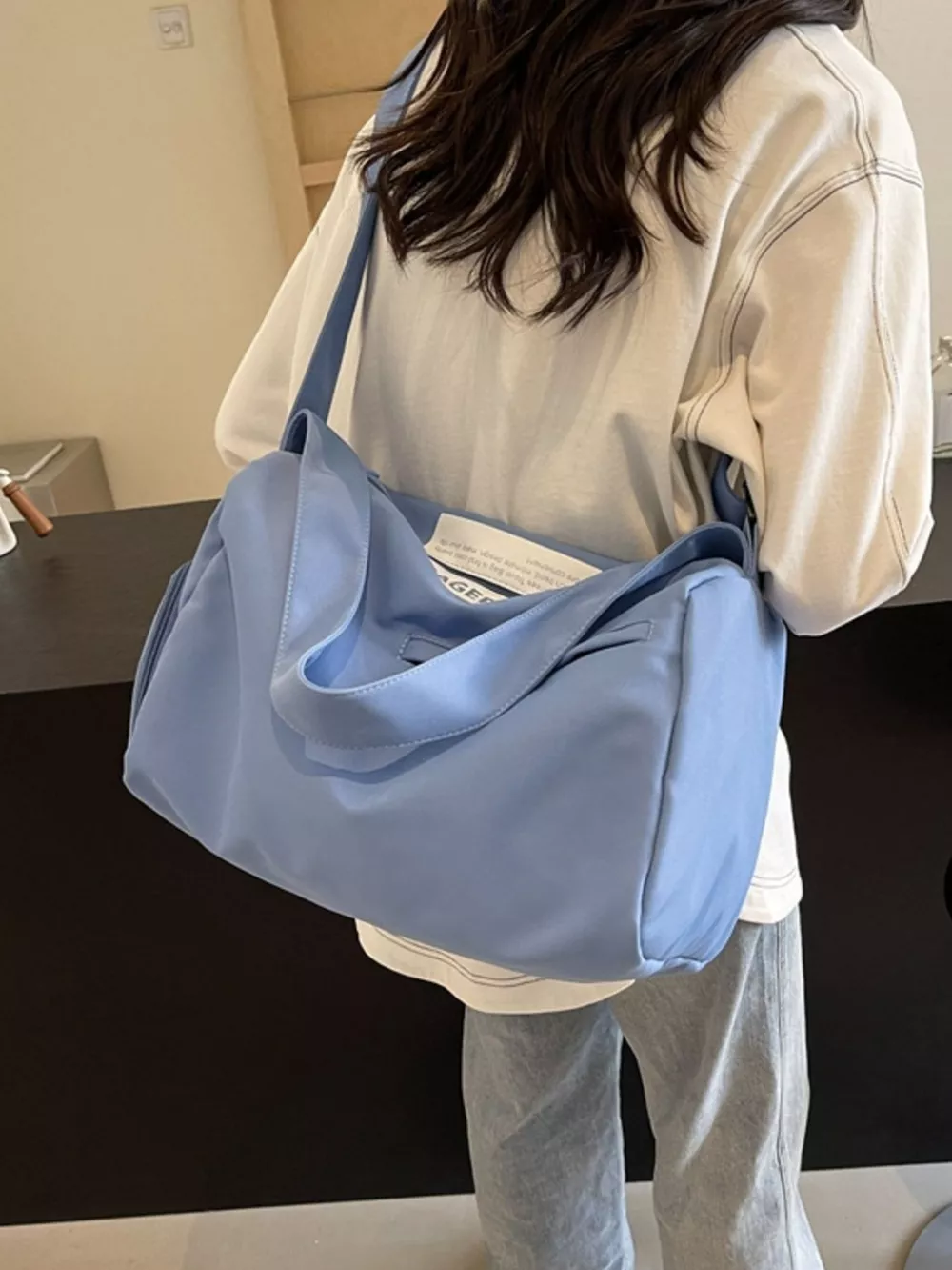 Lightweight Duffel Travel Bag with Adjustable Strap, image 6