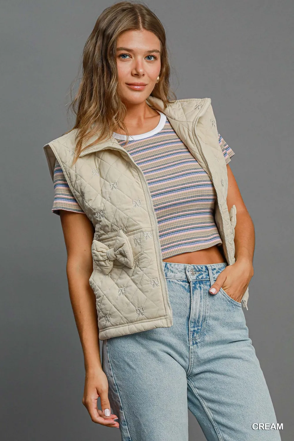 Sleeveless Quilted Vest with Bow Details, image 2