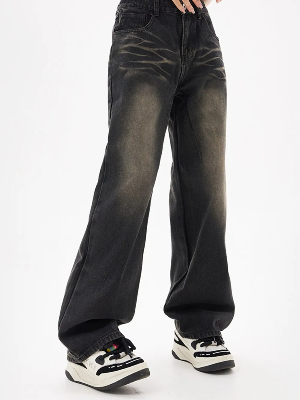 Men's Vintage Wash Loose Fit Jeans, image 2