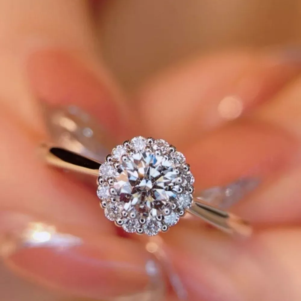 1 Carat 925 Sterling Silver Moissanite Flower Ring, image 3