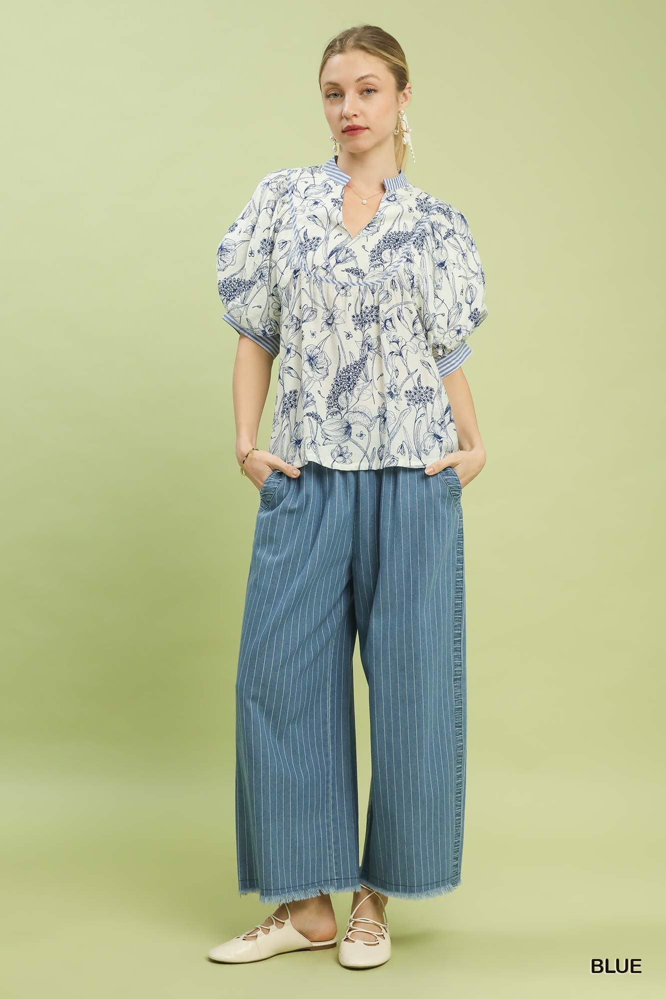 Mixed Print Puff Sleeve Split Neck Top, image 4