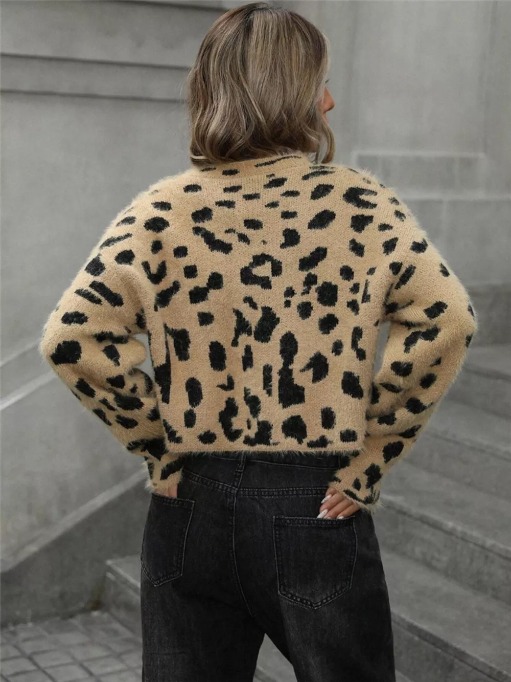 Leopard Fuzzy Knit Cropped Sweater, image 3