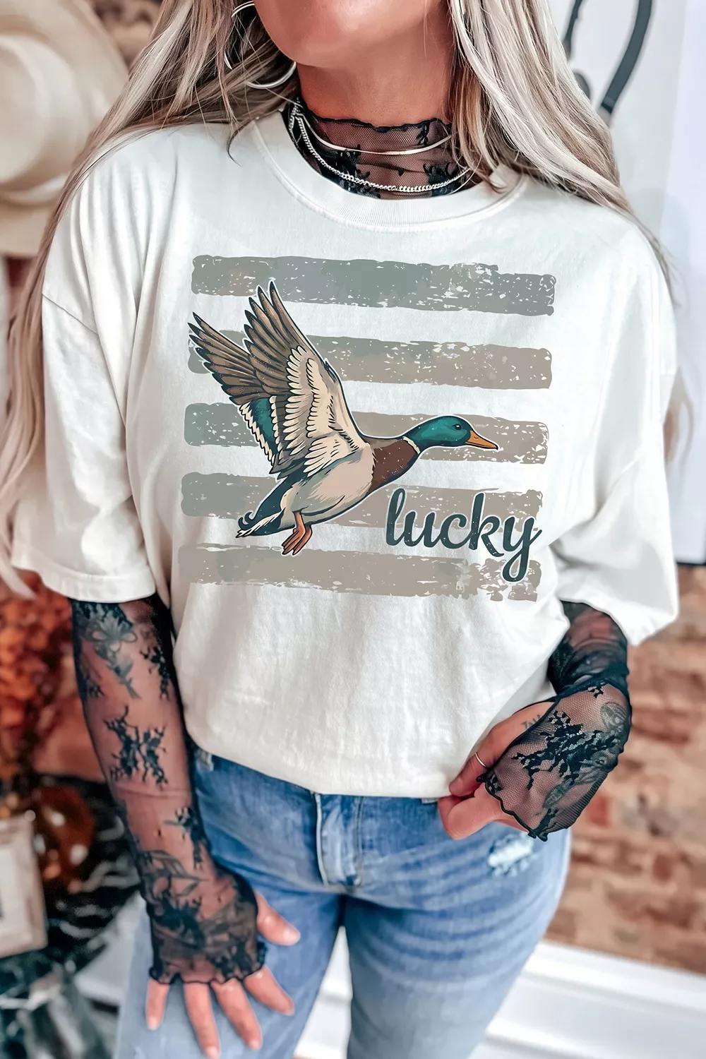 Full Size Retro Mallard Striped Print Casual Short Sleeve T Shirt Plus Size, image 3