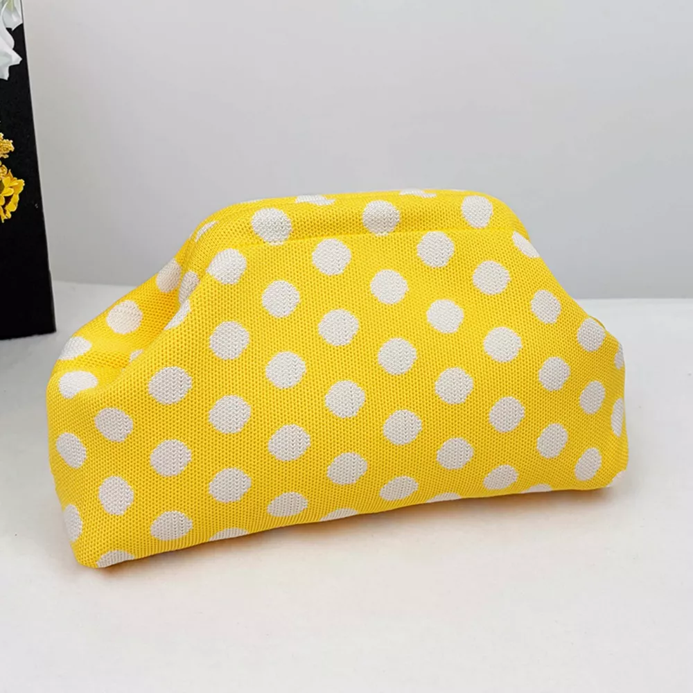 Portable Contrast Knit Clutch, image 17