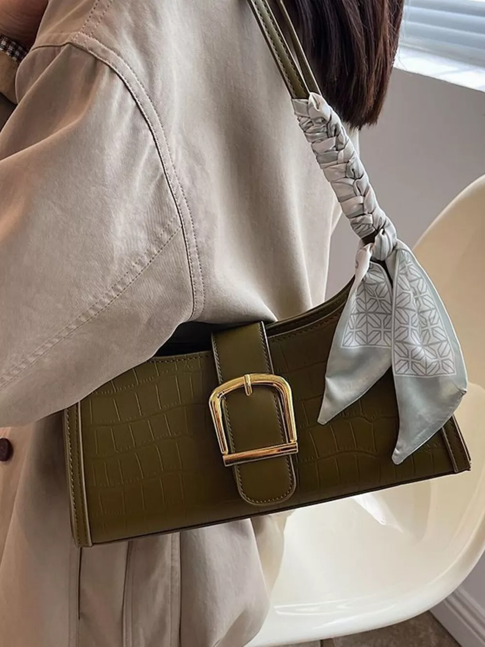 Crocodile Pattern Buckle Shoulder Bag, image 7