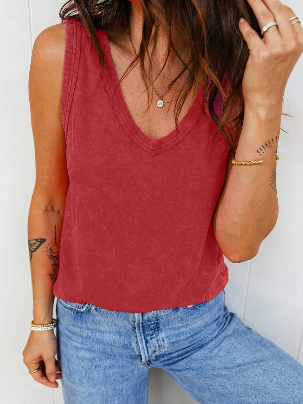 Wash V-Neck Tank Top, image 3