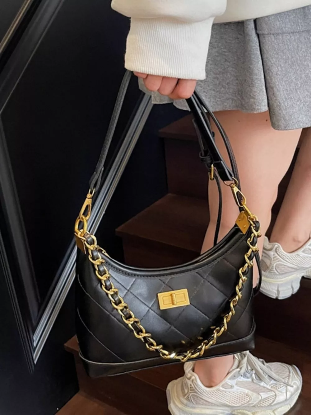 Chic Quilted Chain Shoulder Bag, image 3