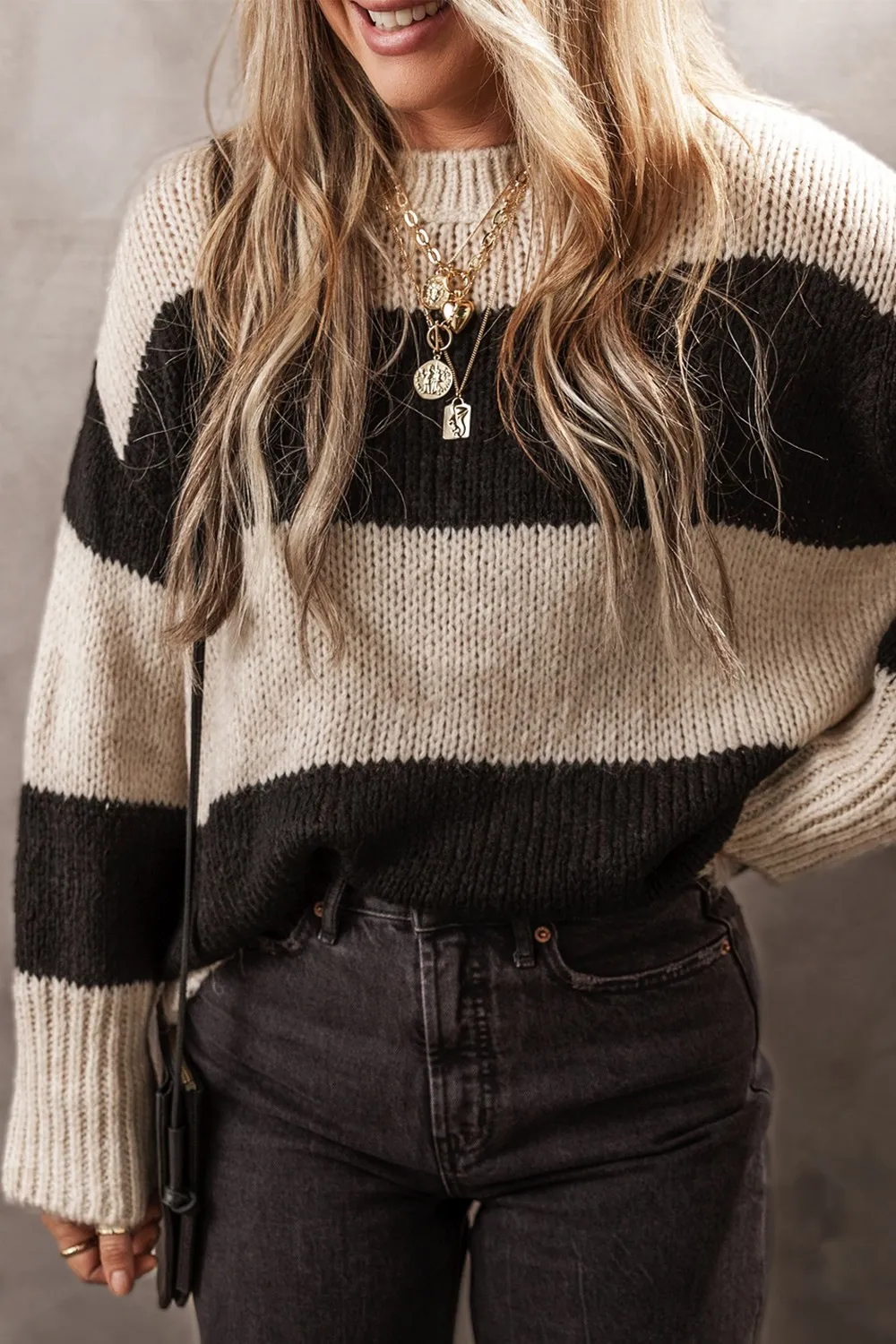 Color Block Round Neck Sweater, image 4