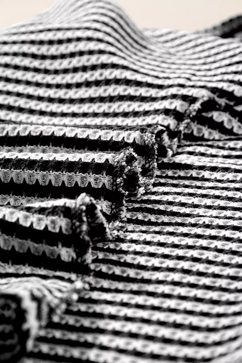 Stripe Textured Knit Notched Neck Cuffed Short Sleeve Top, image 14