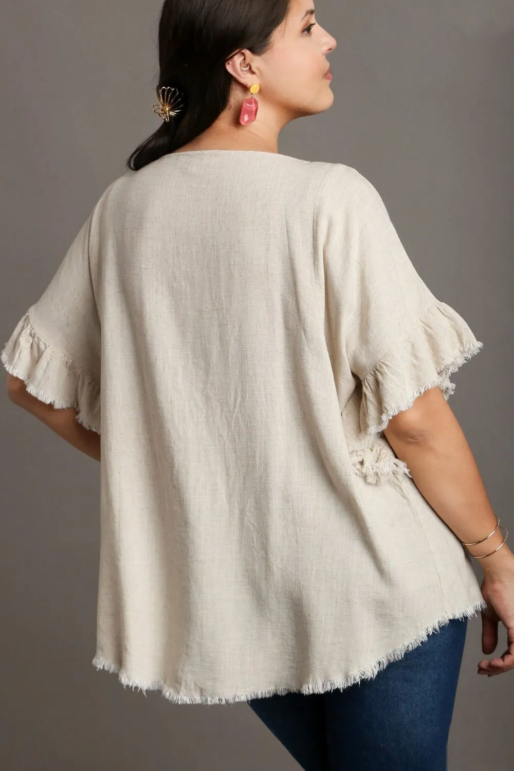 Full Size Raw Hem Ruffle Short Sleeve Blouse Plus Size, image 3