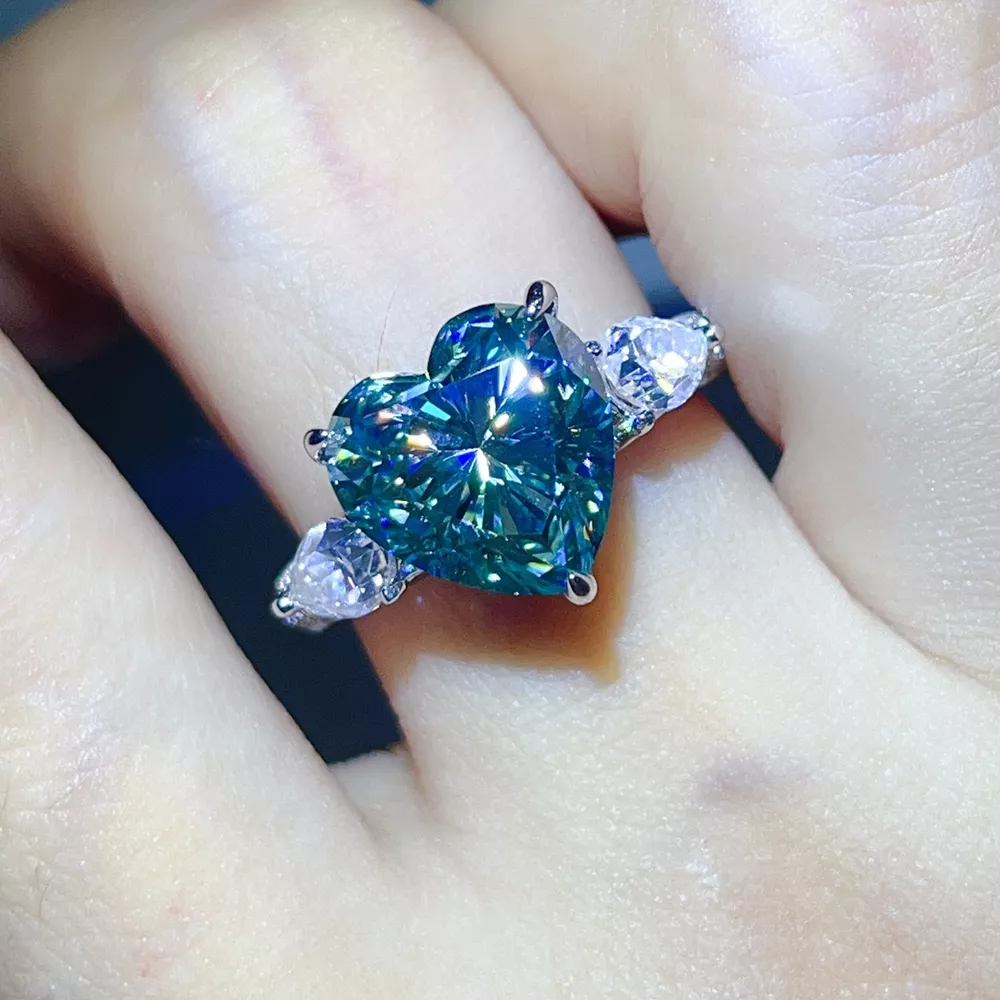 6 Carat 925 Sterling Silver Moissanite Heart Ring, image 3