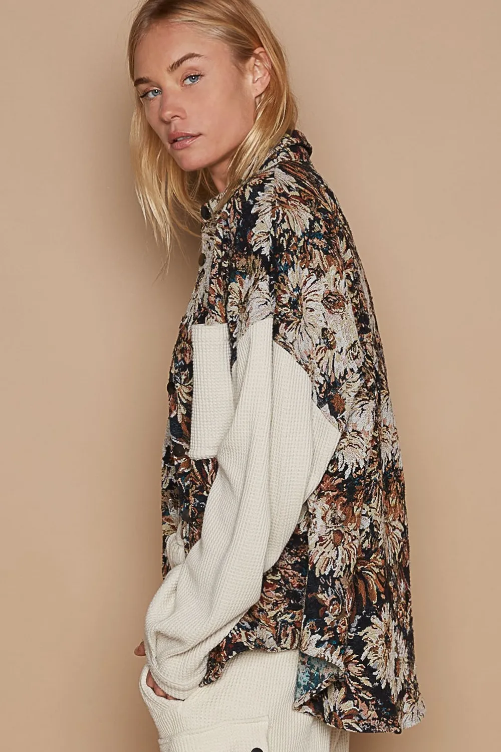 Contrast Sleeves Button Down Floral Jacquard Shirt, image 3