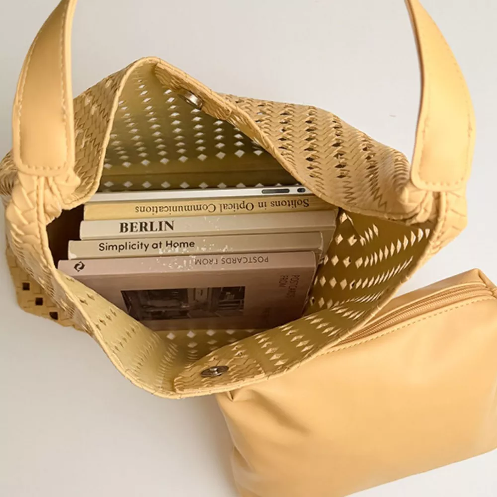 Cutout Shoulder Bag, image 10