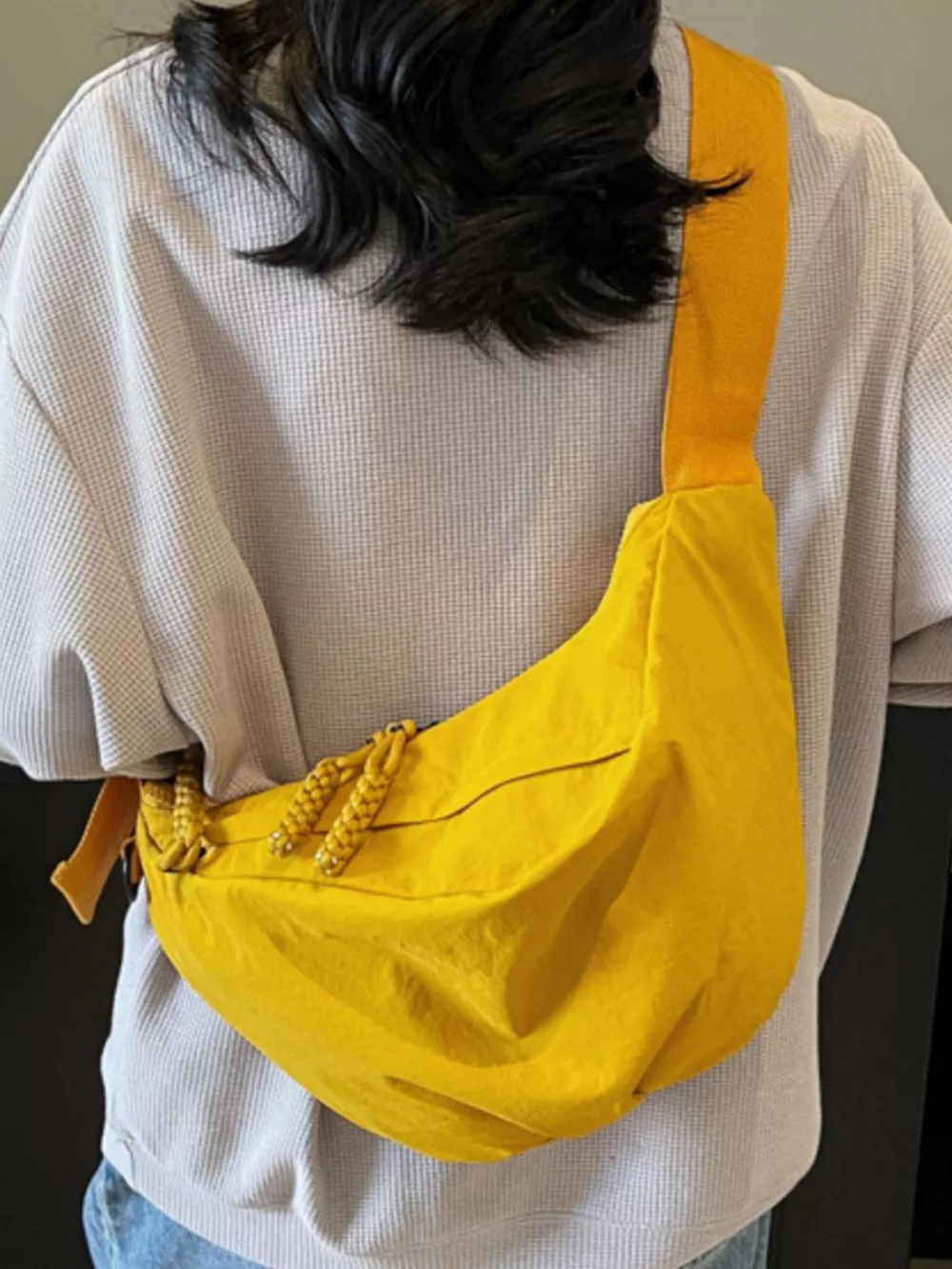 Casual Lightweight Nylon Sling Bag, image 3