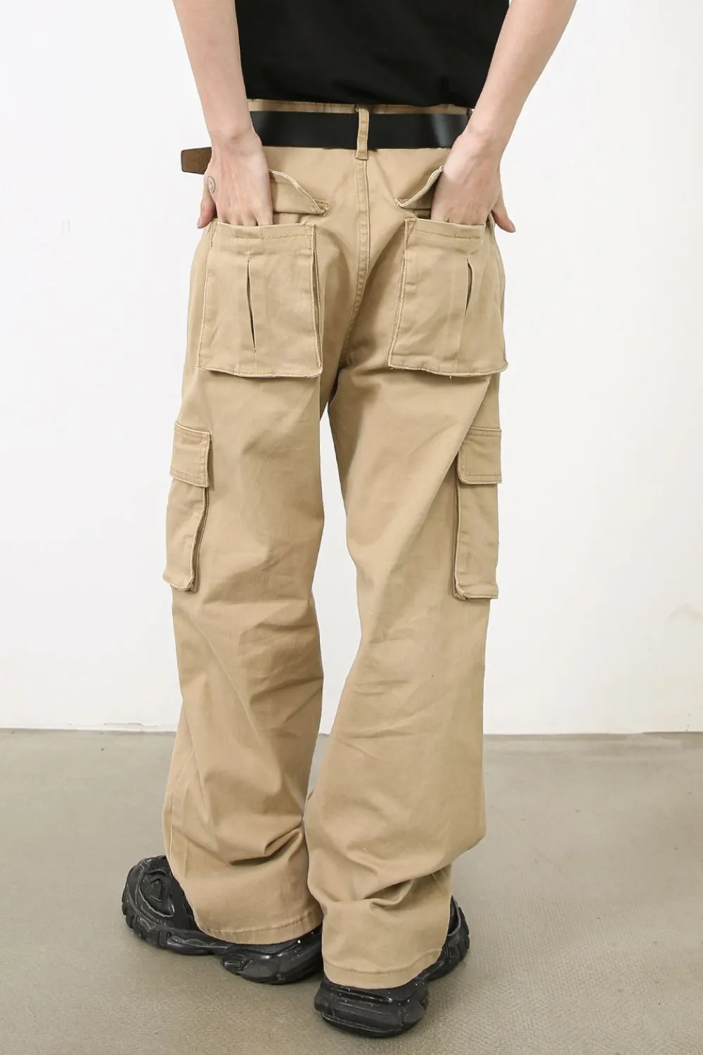 Men's Baggy Jeans with Cargo Pockets, image 3