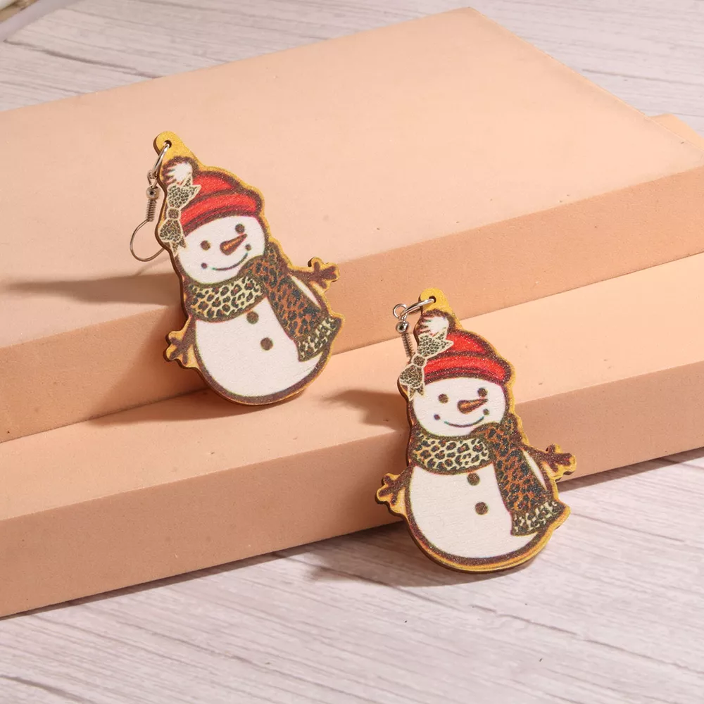 Christmas-Themed Dangle Earrings, image 3