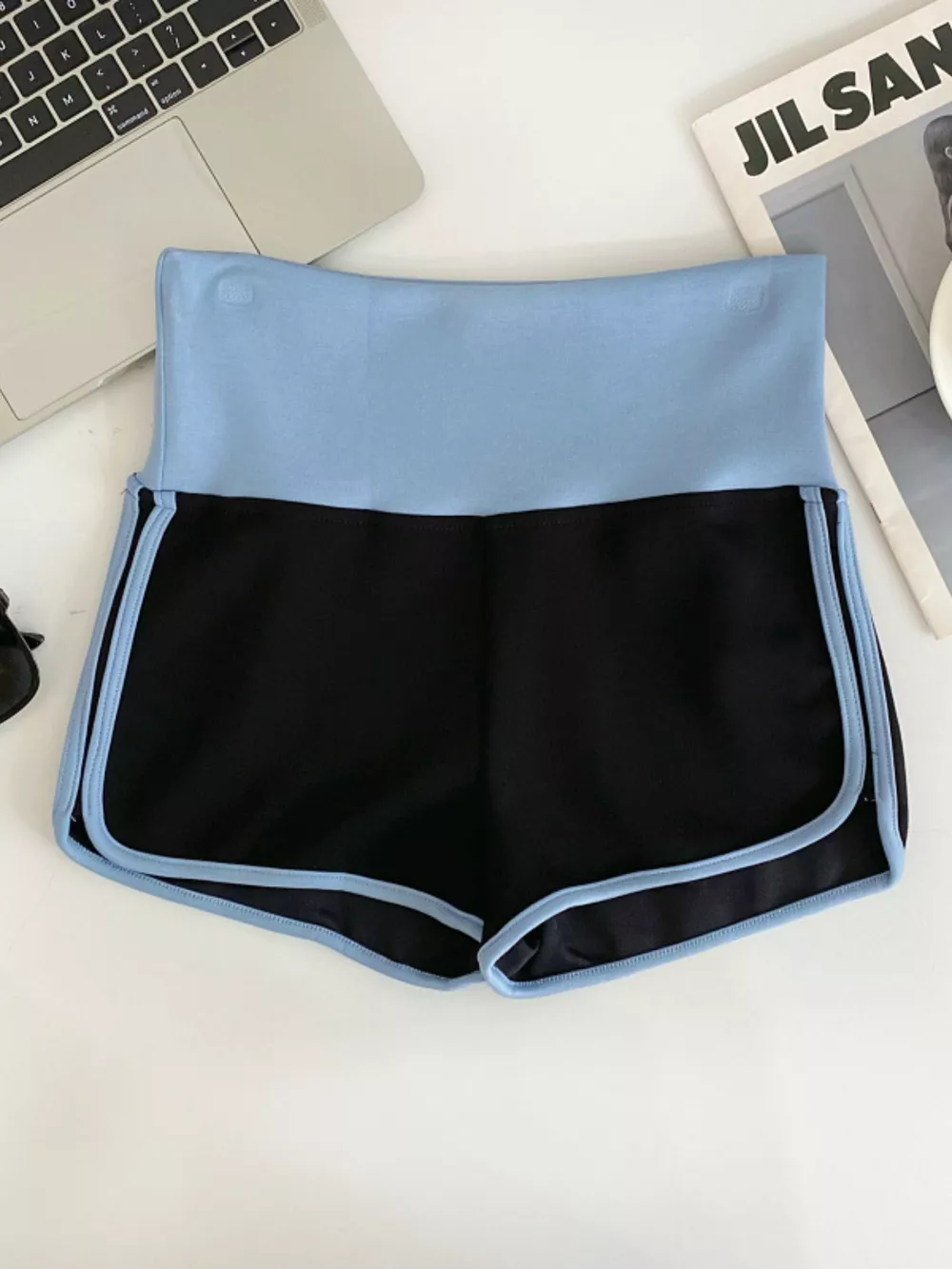 High Waist Contrast Trim Shorts, image 2