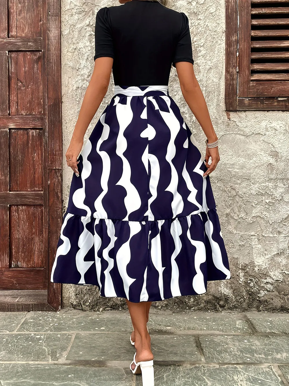 Printed Round Neck Short Sleeve Midi Dress, image 2