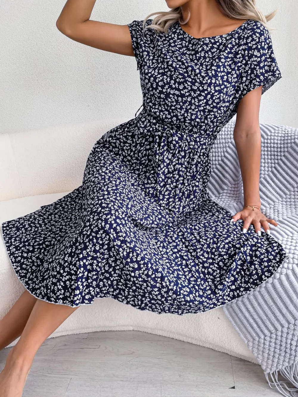 Floral Print Pleated Midi Dress with Belt, image 3