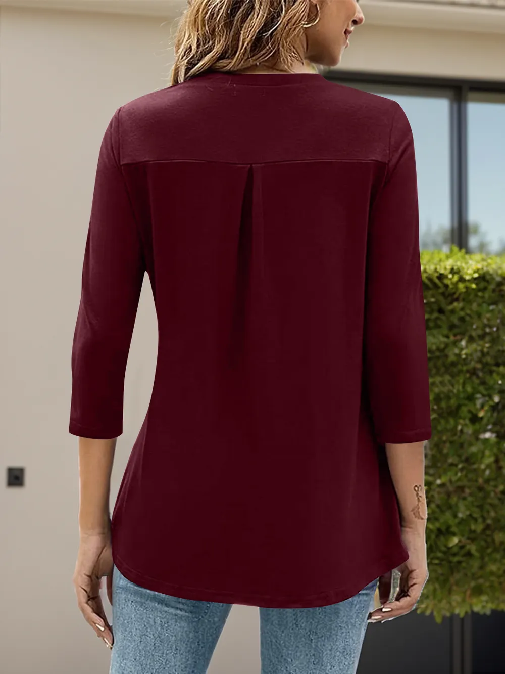 Notched Three-Quarter Sleeve T-Shirt, image 16