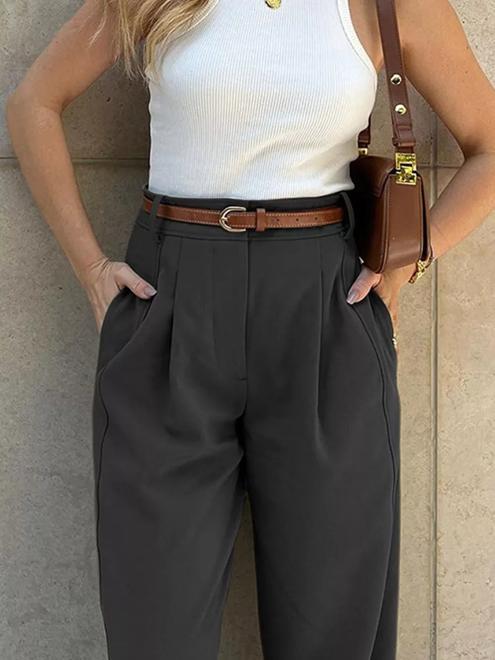 High-Waisted Pleated Pants, image 3