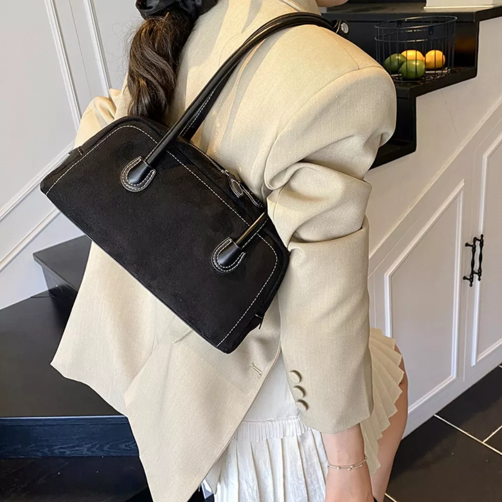 Velvet Shoulder Bag with Leather Strap, image 3