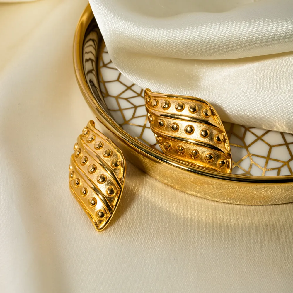 18K Gold-Plated Stainless Steel Stud Earrings, image 3