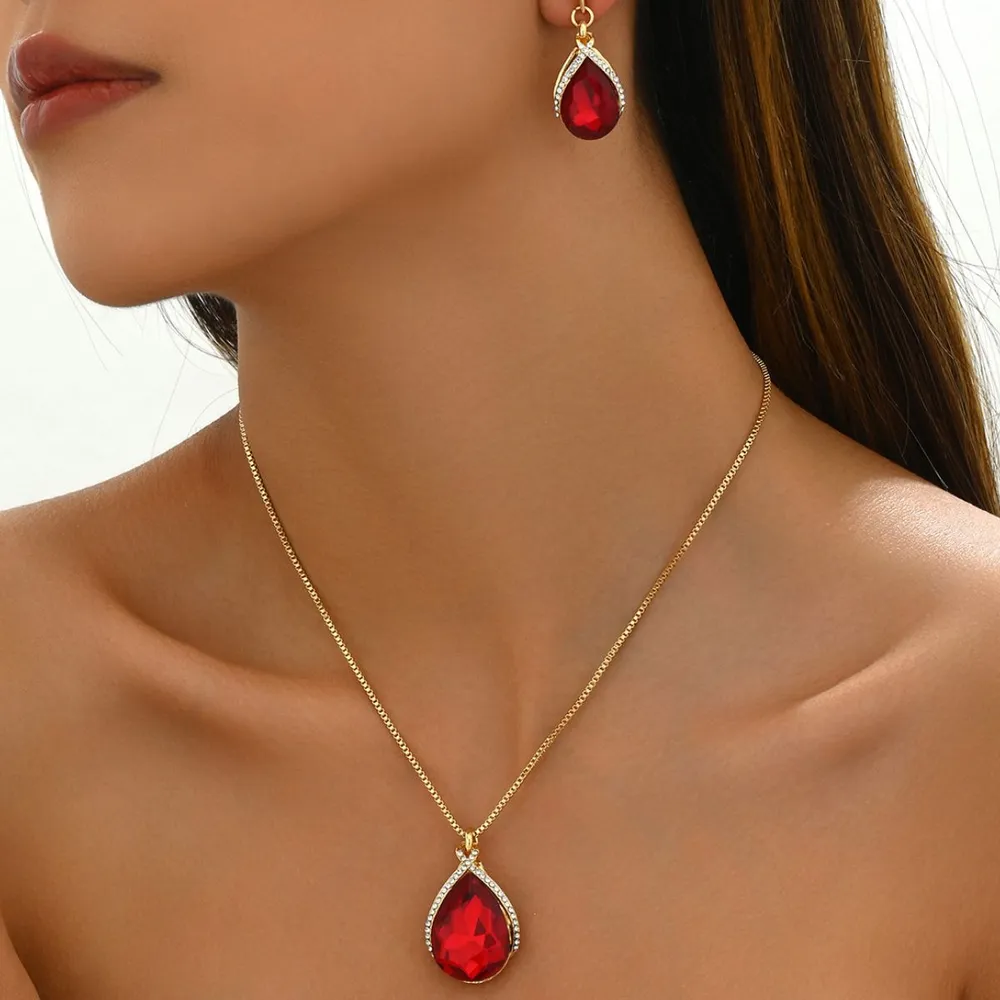 18K Gold-Plated Rhinestone Teardrop Necklace and Earrings Jewelry Set, image 3