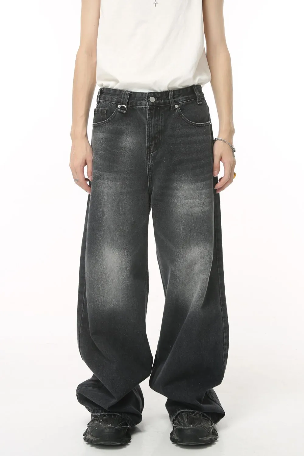 Pocketed Wide Leg Jeans, image 2