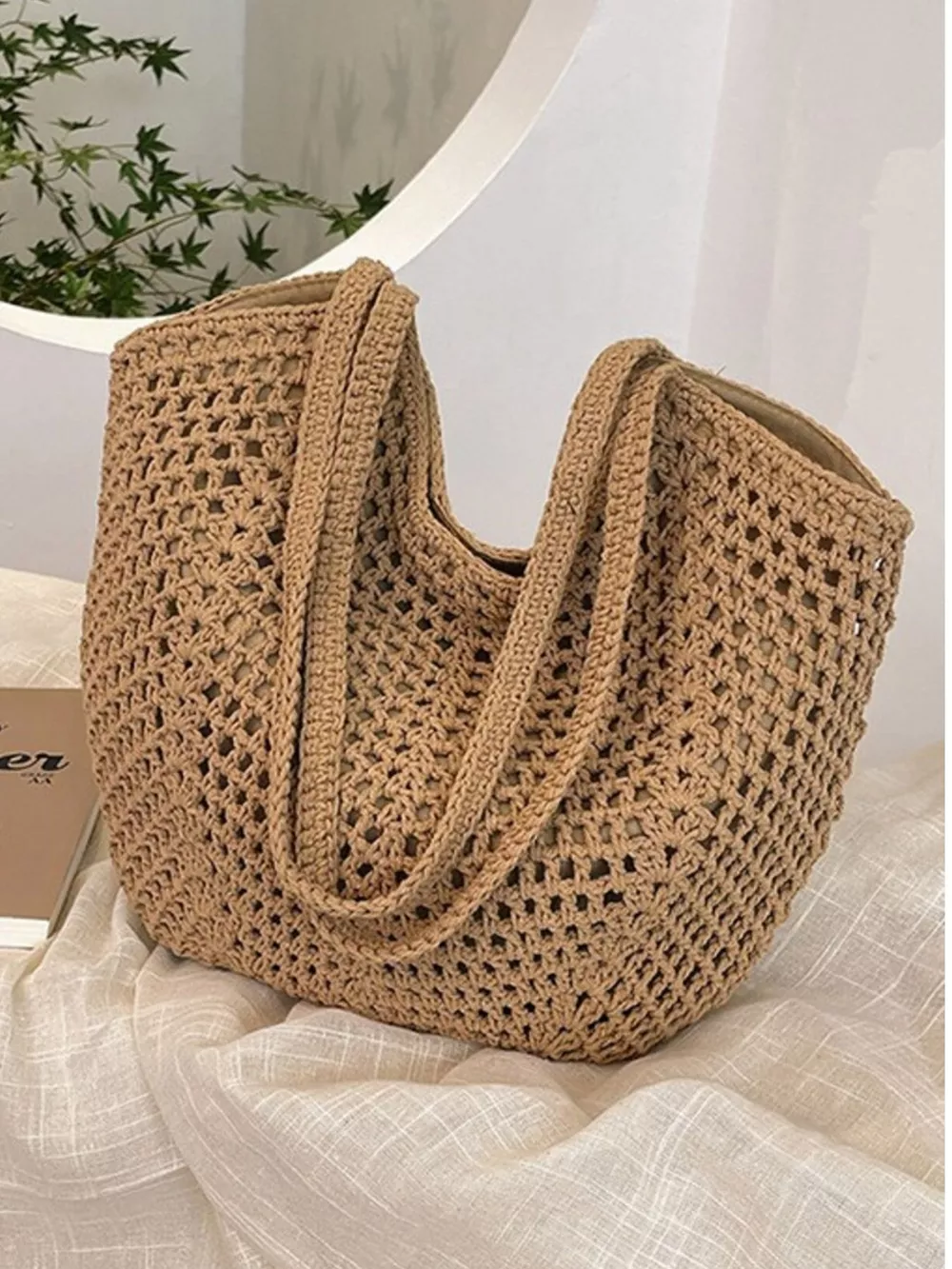 Woven Straw Shoulder Bag, image 4
