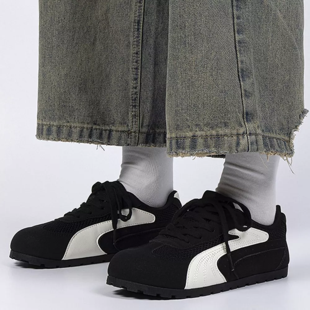 Contrast Lace Up Casual Sneakers