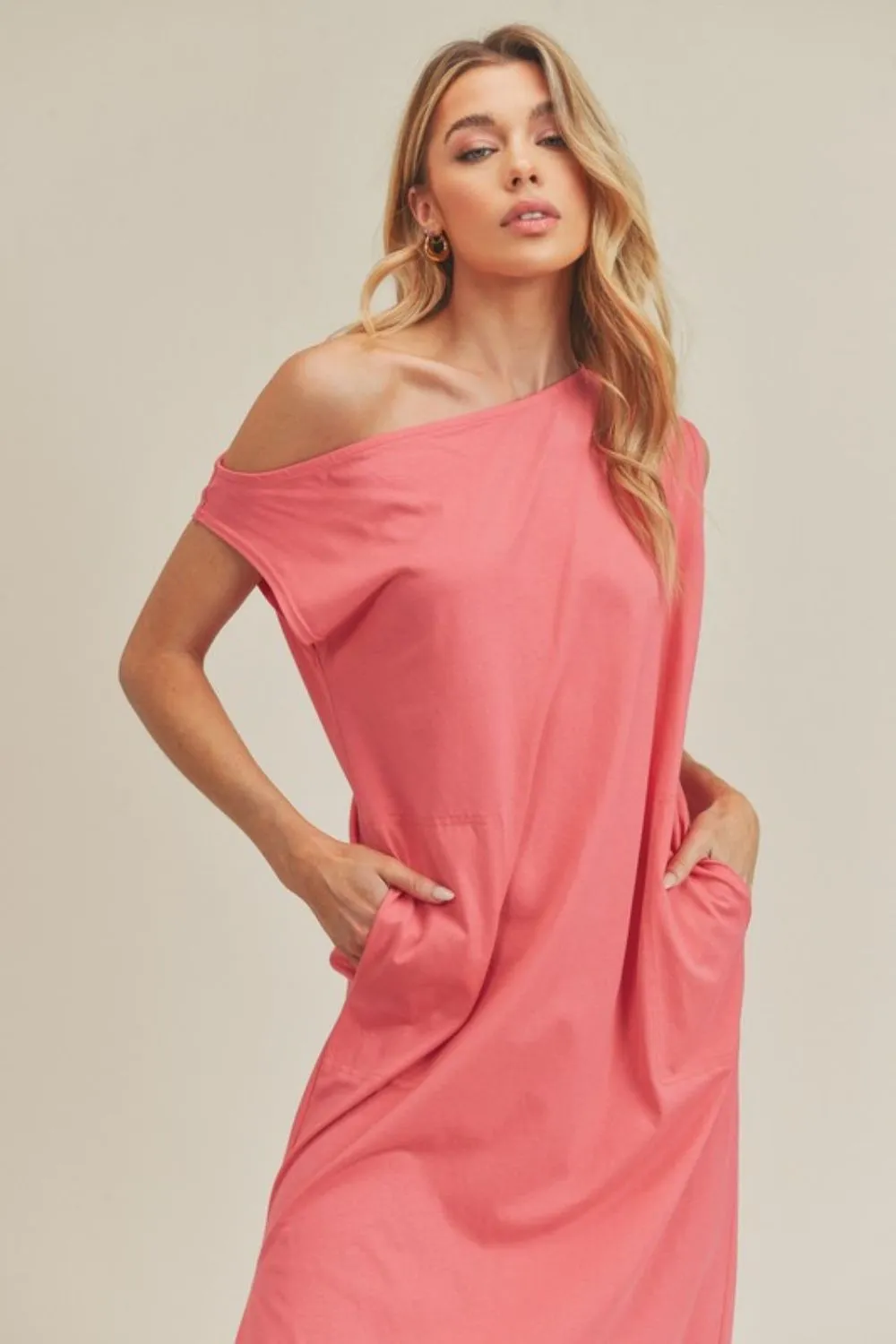 Side Slit Round Neck Sleeveless Midi Dress, image 2