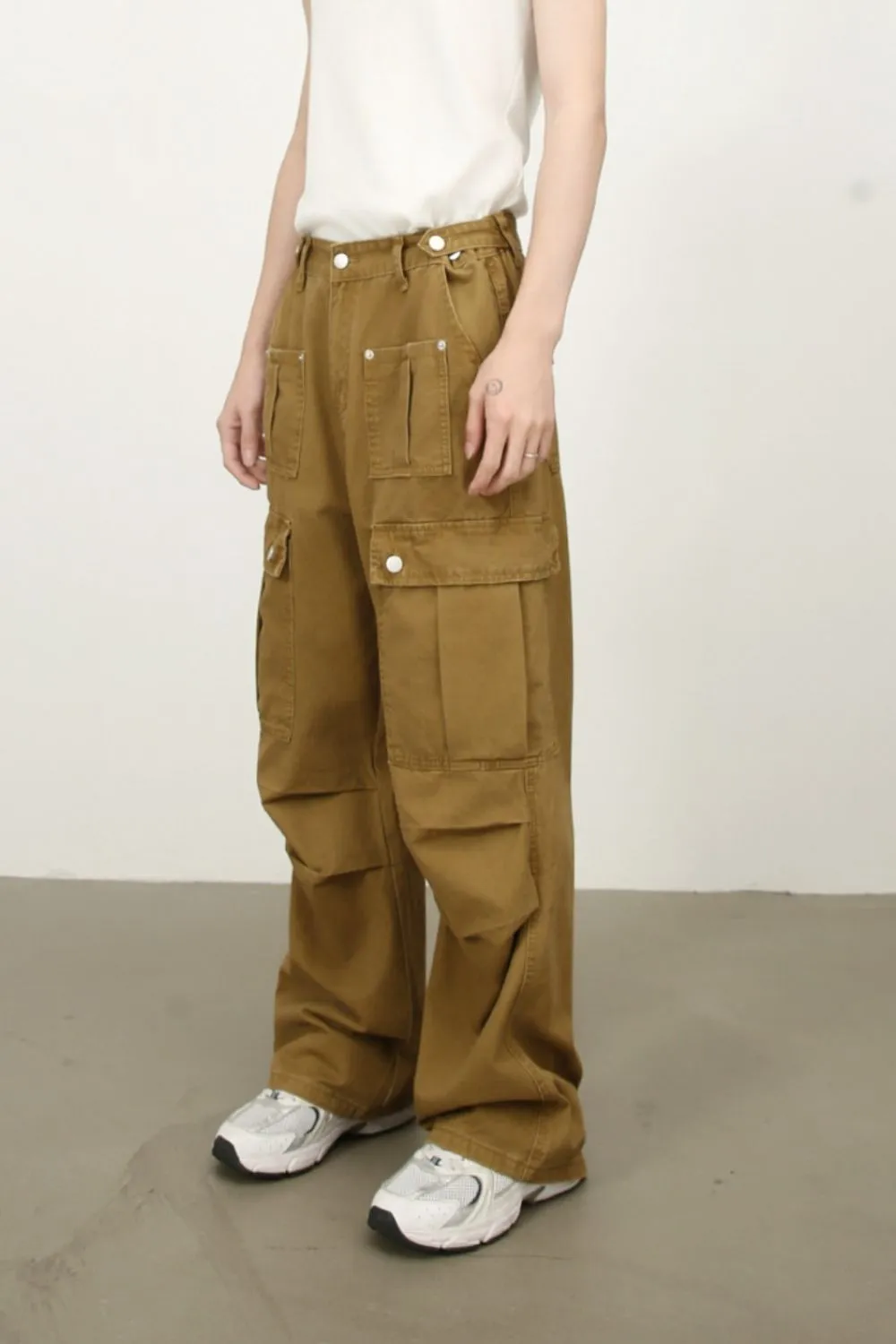 Men's Mid Rise Cargo Jeans, image 2