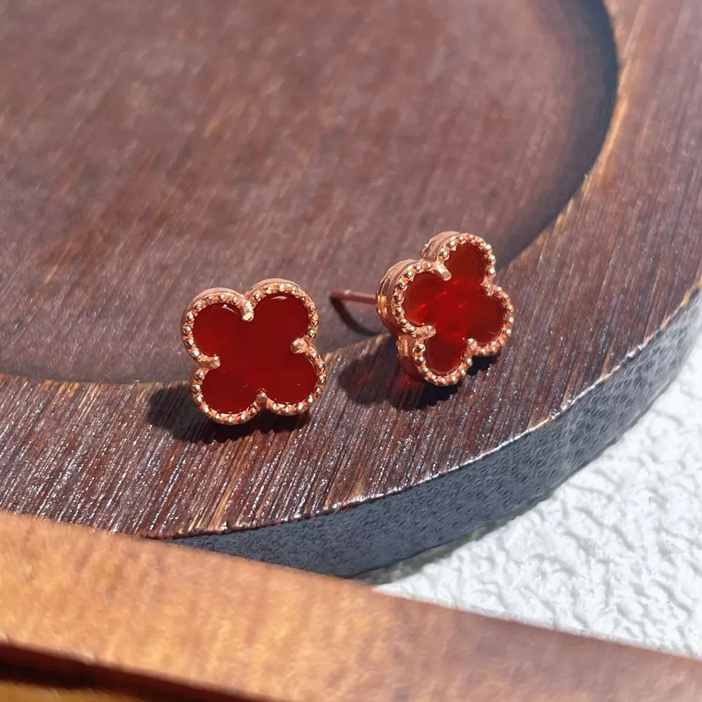 Clover Stud Earrings, image 2