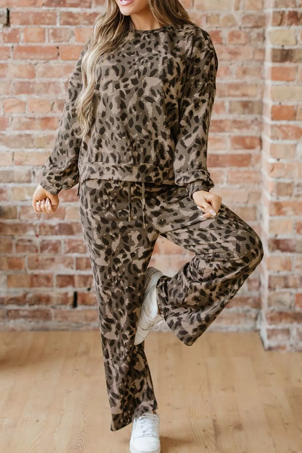 Leopard Print Long Sleeve Top and Pants Set, image 3