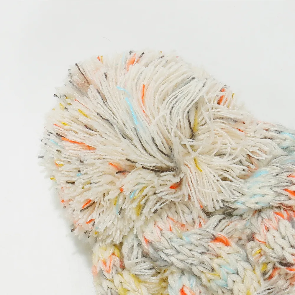 Contrast Cable-Knit Hat with Pompom, image 4