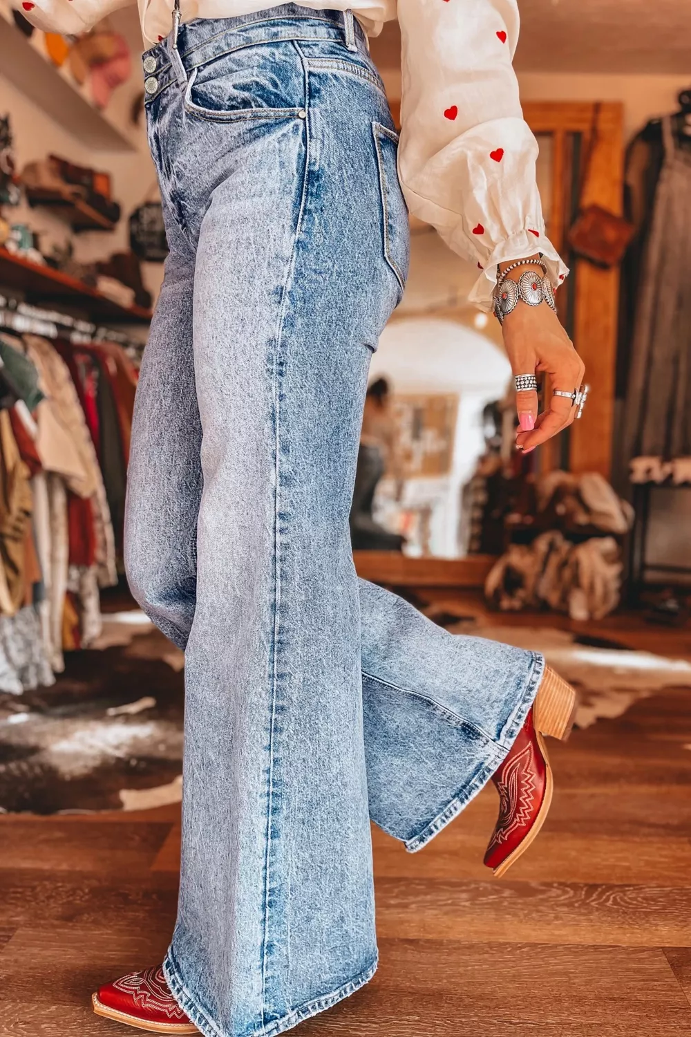 Acid Wash Pocket Detail Flare Jeans, image 6