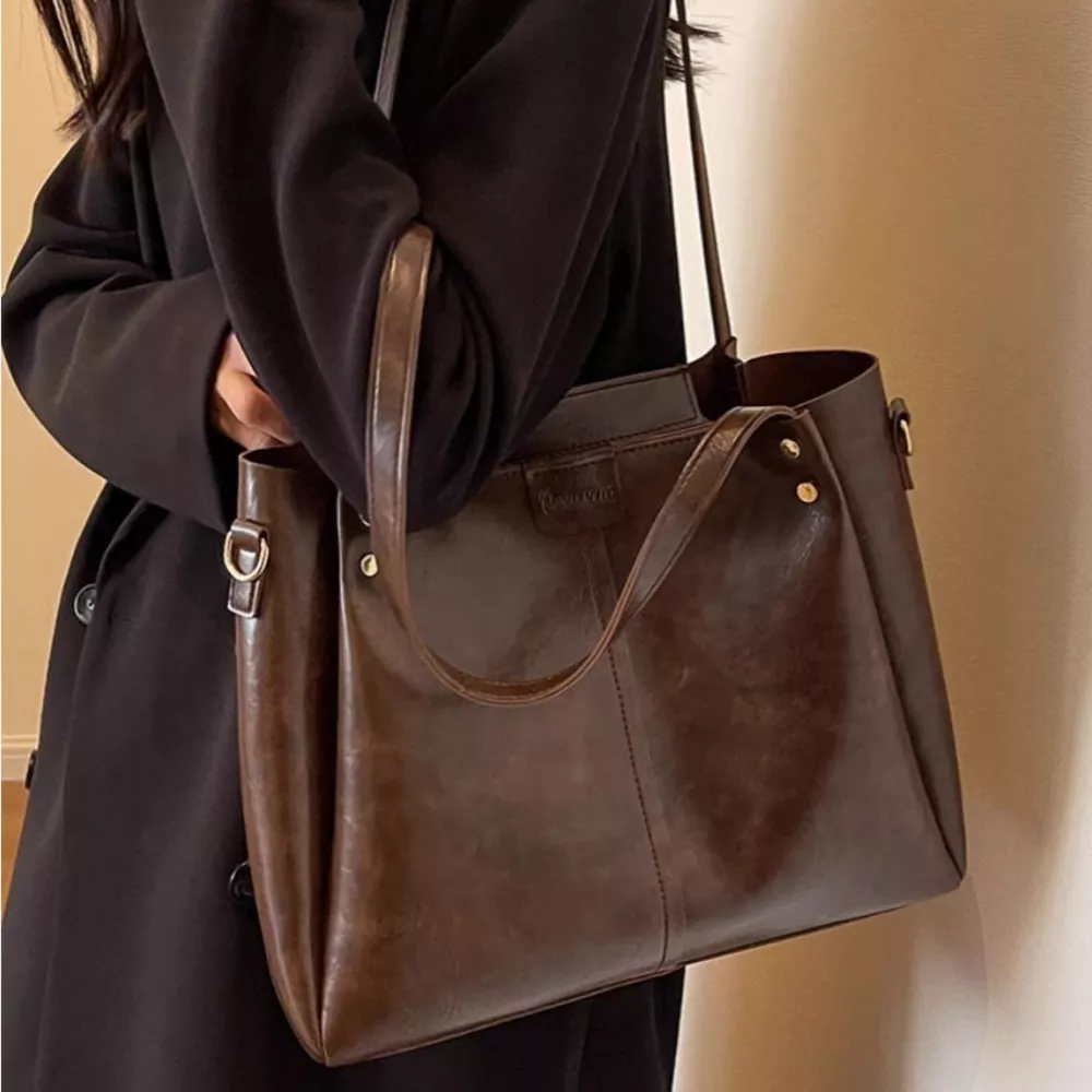 Vintage Style Leather Shoulder Bag, image 4