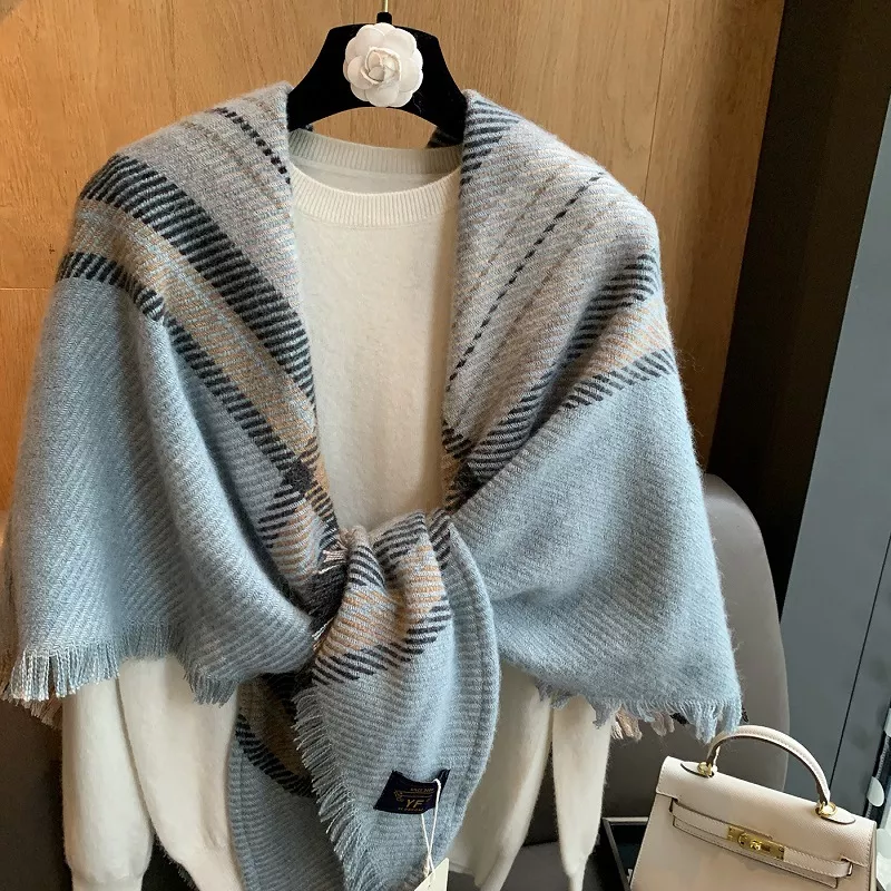 Raw Hem Plaid Scarf, image 3