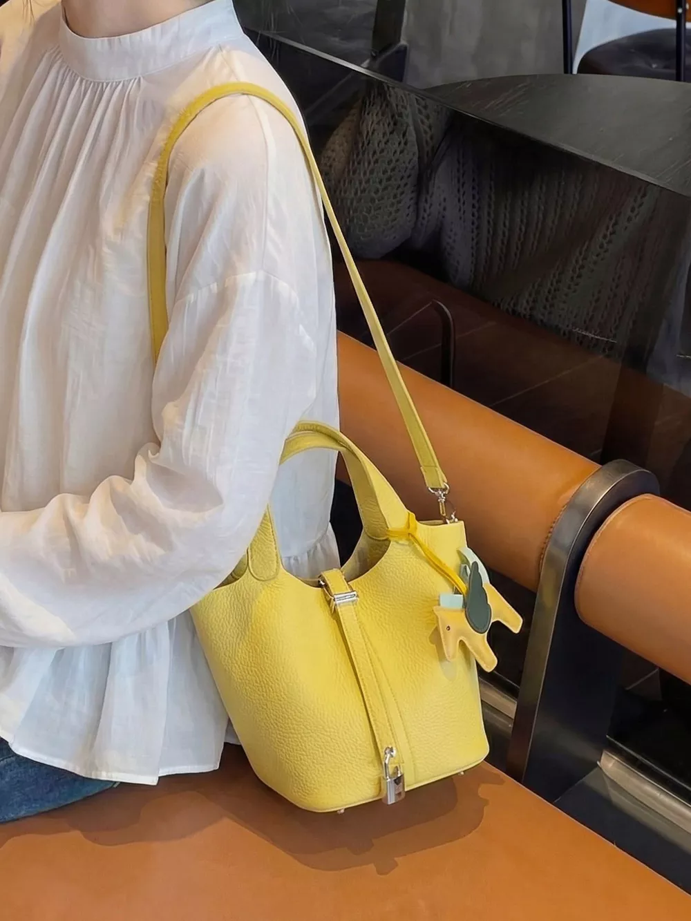 Adjustable Strap Bucket Bag
