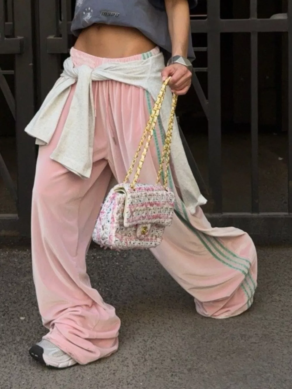 Velvet Wide-Leg Pants, image 16
