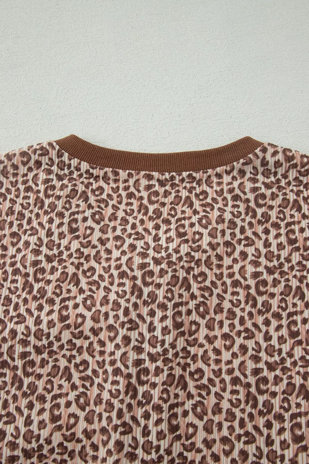 Leopard Print Ribbed Patchwork Half Button Loose Tee Elastic Waist Short 2pcs Set, image 6