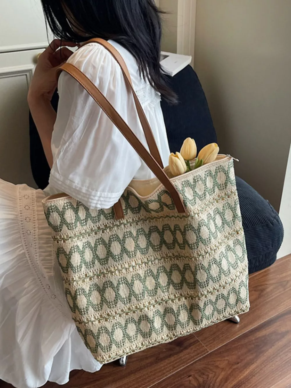 Woven Pattern Shoulder Bag, image 4