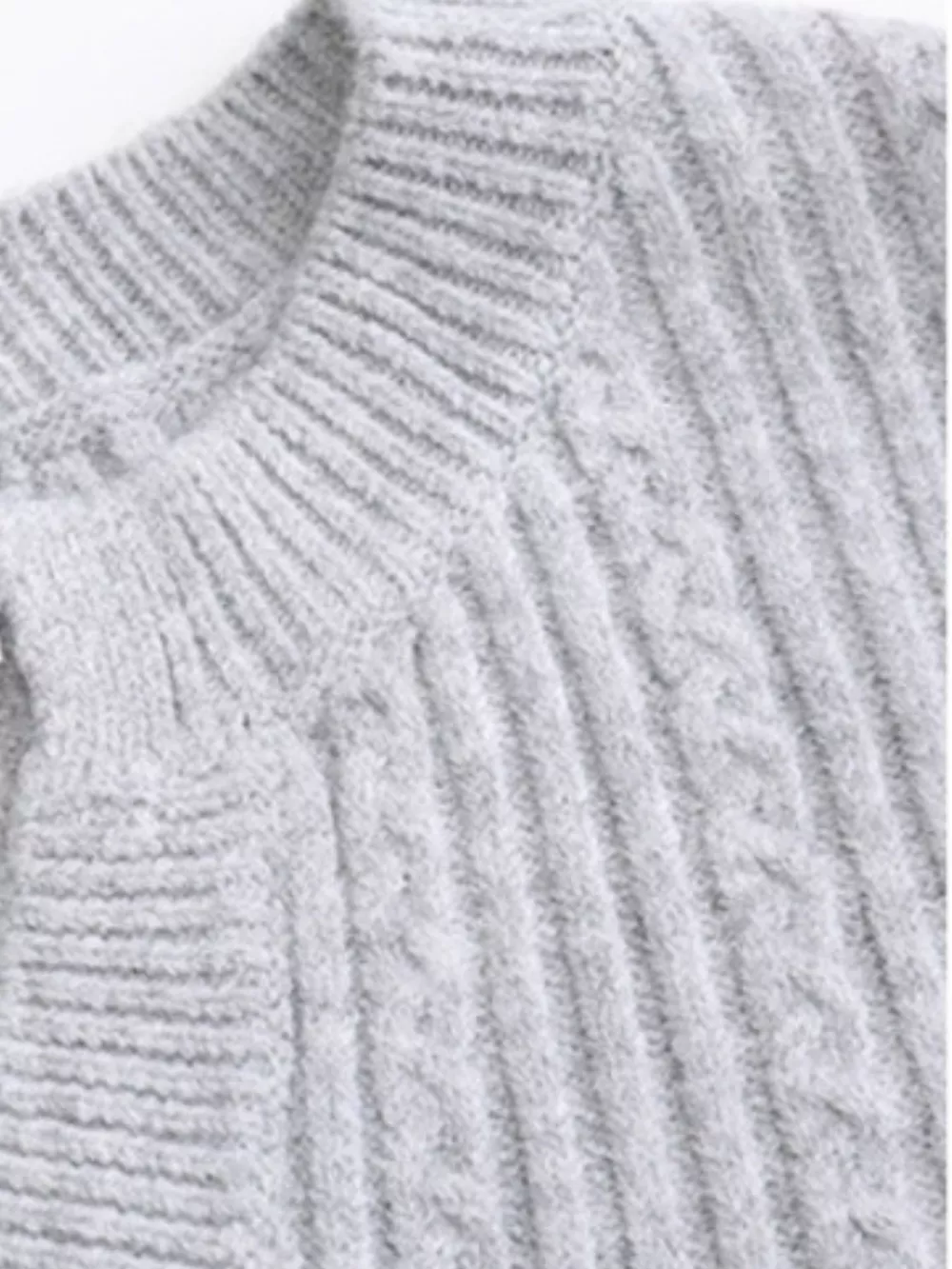 Men's Cable Knit Long Sleeve Sweater, image 4