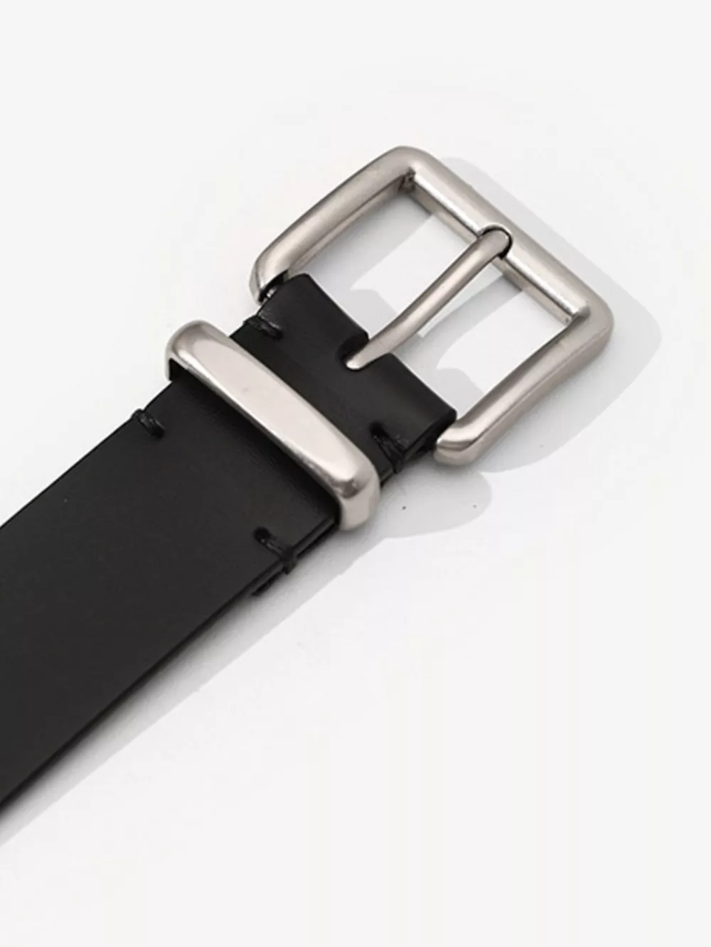 Classic Leather Belt with Buckle, image 3